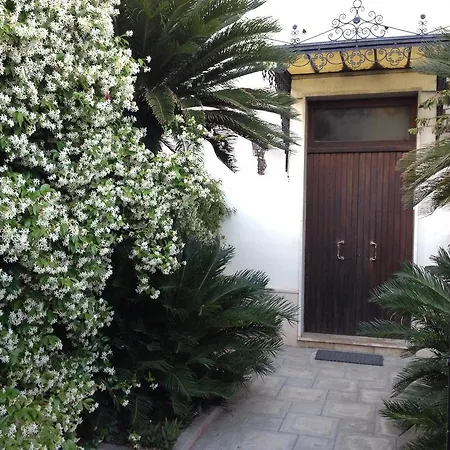 Bed & Breakfast Via Leuca *